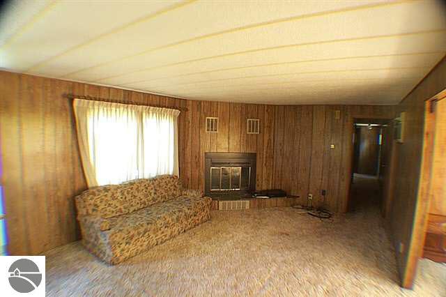 6470 Bensch Road Alger, MI 48610 - Photo 4 of 16 1750873-3.JPG