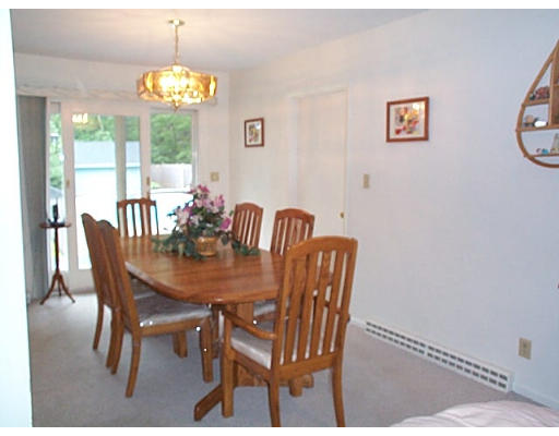 26 Pamela Road Framingham, MA 01701 - Photo 5 of 24 Gallery Image 5