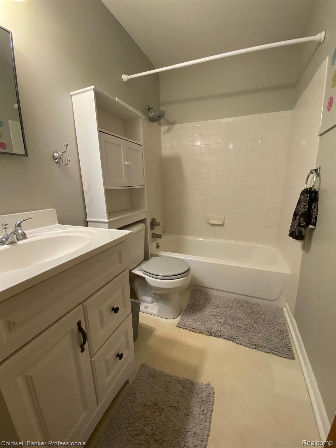 2423 Peppermill Road Lapeer, MI 48446 - Photo 18 of 26 Gallery Image 18