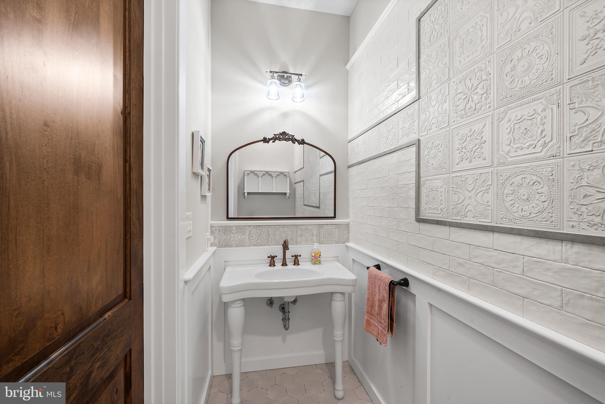 1823 Ridge Road Perkasie, PA 18944 - Photo 29 of 86