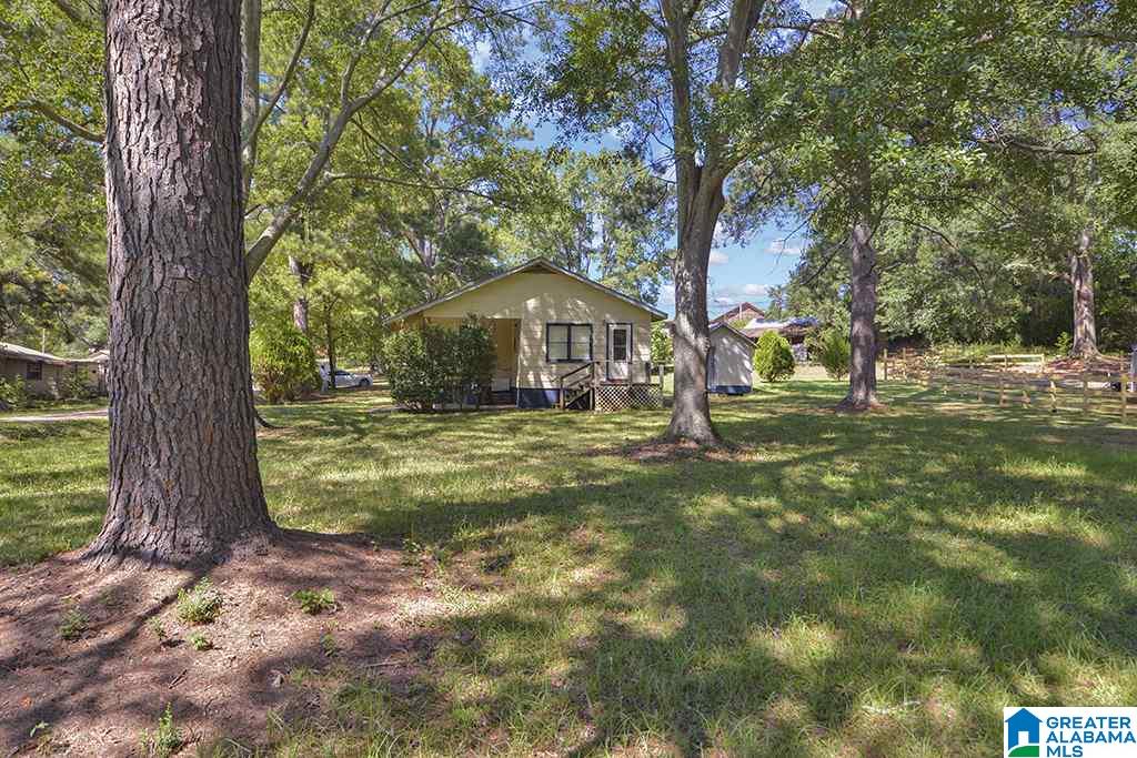 1221 Friendship Road Oxford, AL 36203 - Photo 6 of 17