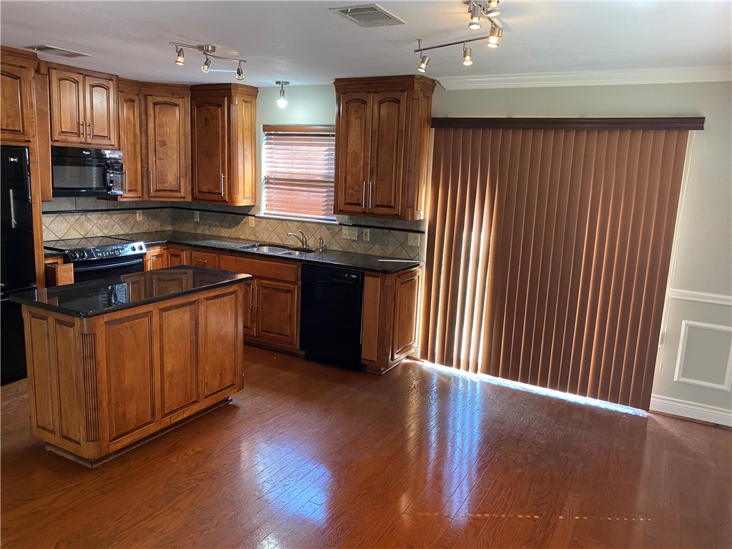14711 Little Fox Trail Austin, TX 78734 - Photo 5 of 26