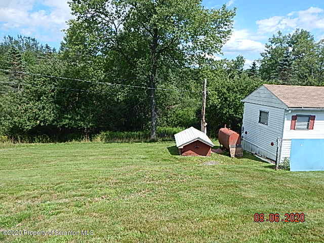 2076 Ararat Road Thompson, PA 18465 - Photo 4 of 19 DSCN8459 (1)