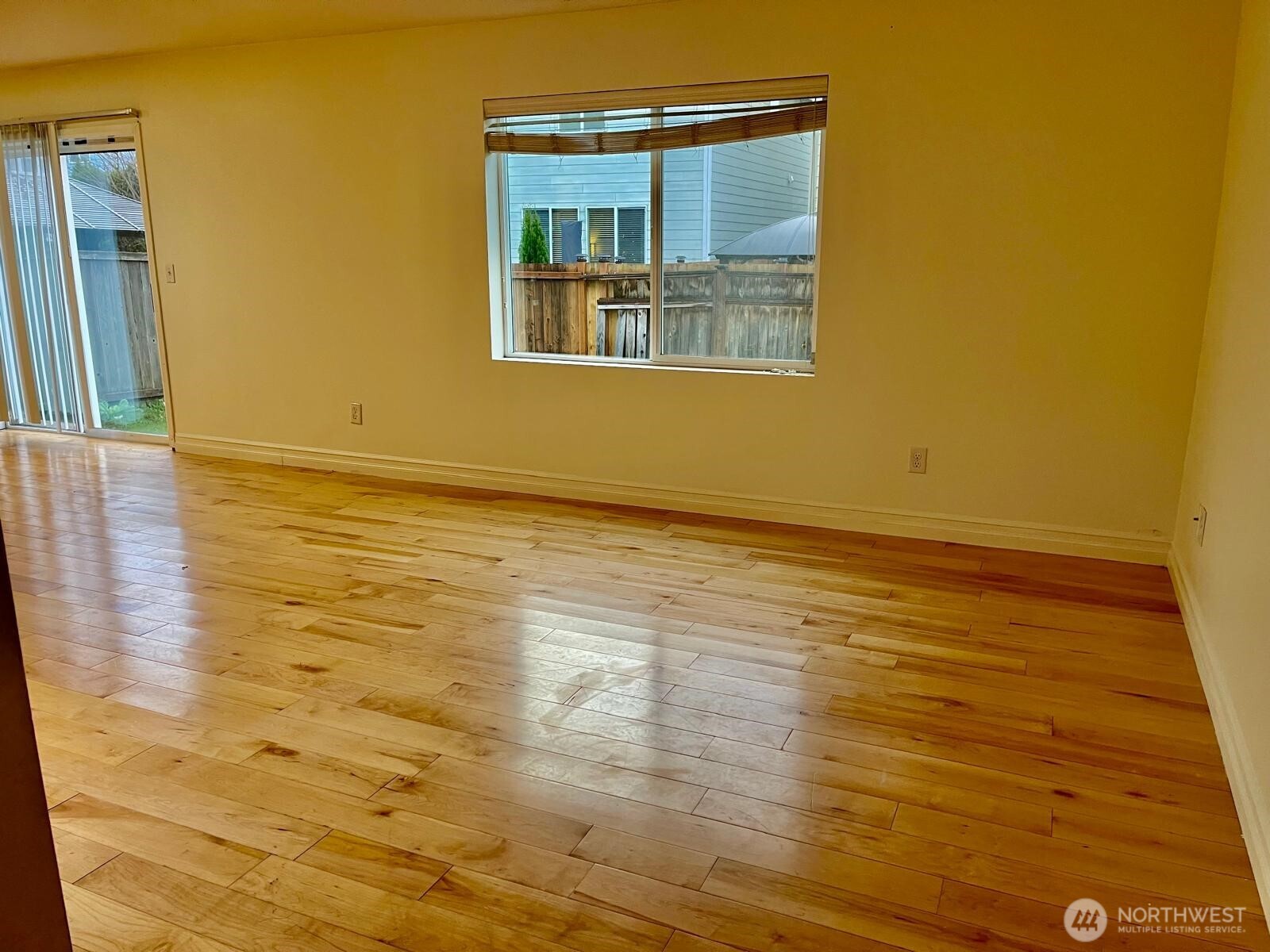 6827 41st Street East Fife, WA 98424 - Photo 8 of 21