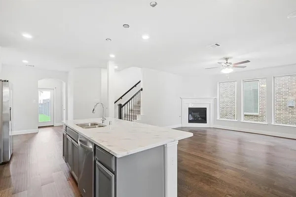 $3,200 | 1752 Blakely Place, Little Elm, TX 76227