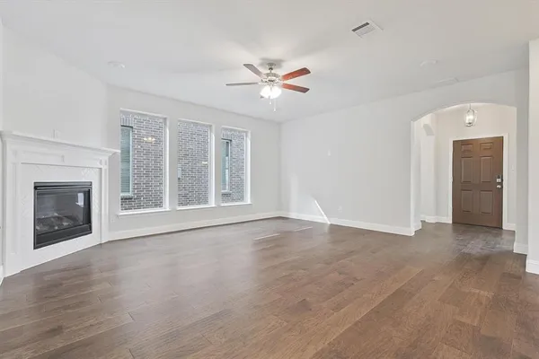 $3,200 | 1752 Blakely Place, Little Elm, TX 76227