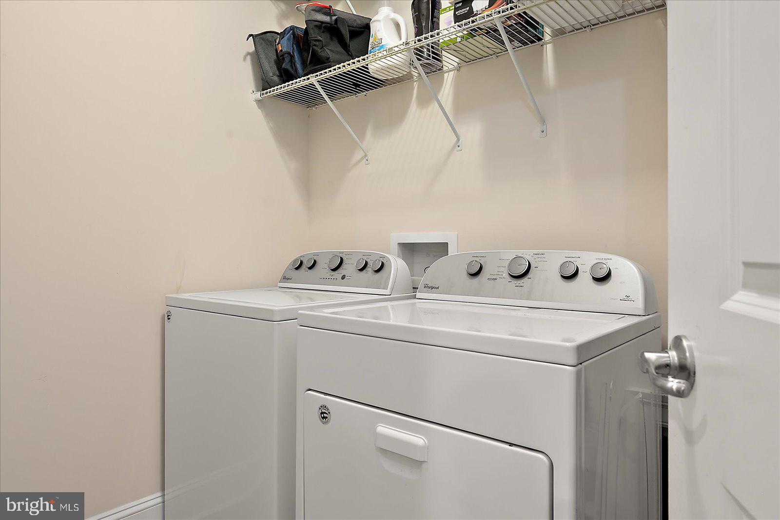 30561 Silverton Road Frankford, DE 19945 - Photo 42 of 54 Laundry room