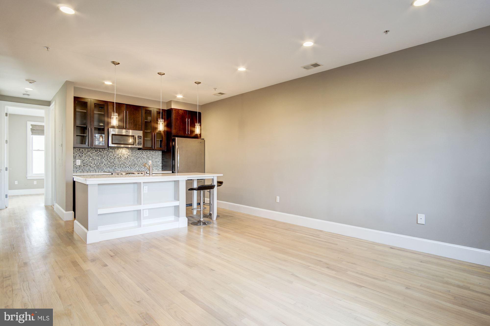 1316 9th Street Northwest, Unit 2 Washington, DC 20001 - Photo 7 of 35 Let the light in!