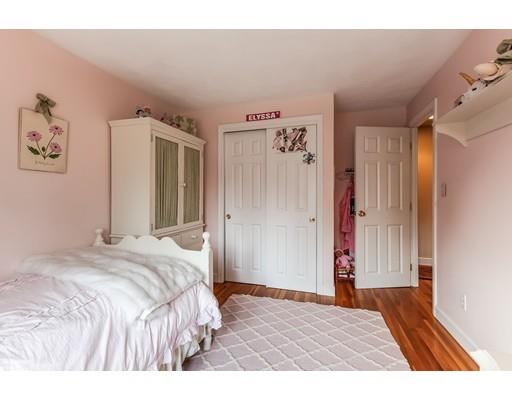 262 Pelham Island Road Wayland, MA 01778 - Photo 15 of 27