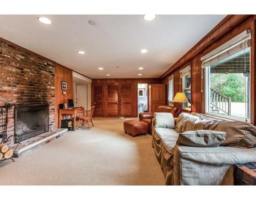 262 Pelham Island Road Wayland, MA 01778 - Photo 22 of 27