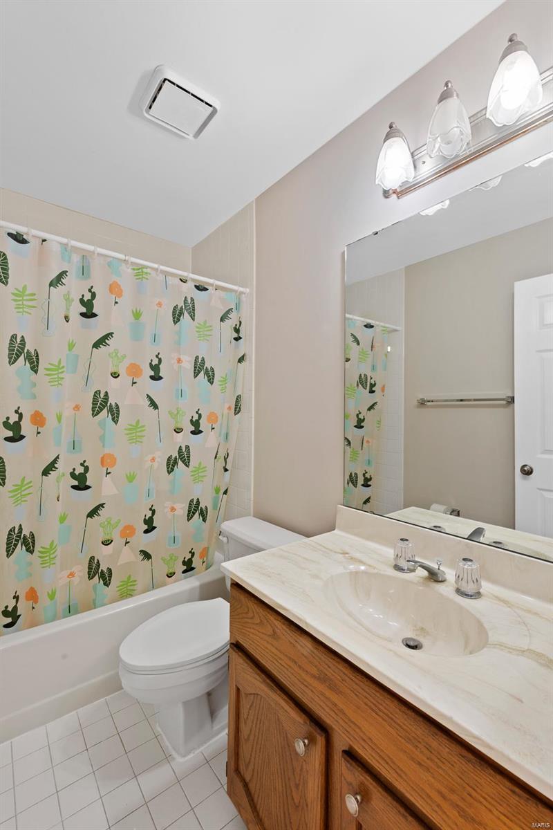 5495 Bourbeuse Common, Unit 4 Weldon Spring, MO 63304 - Photo 27 of 42 Gallery Image 27