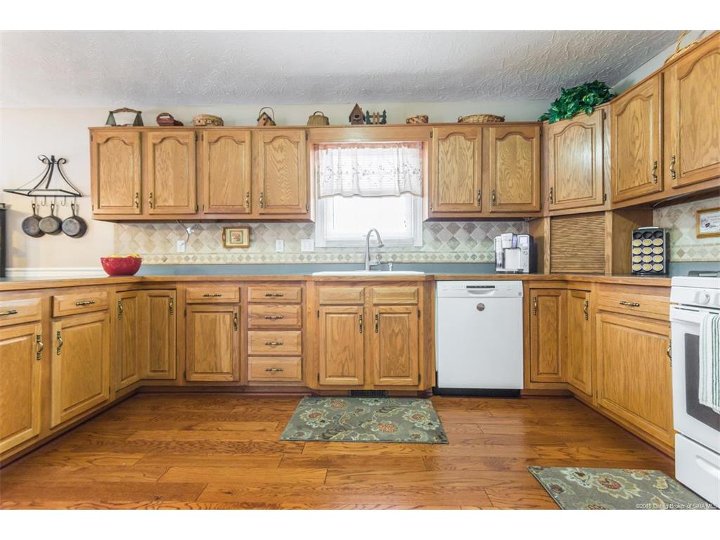 4700 Glass Sand Road Southeast Elizabeth, IN 47117 - Photo 20 of 55 Gallery Image 20