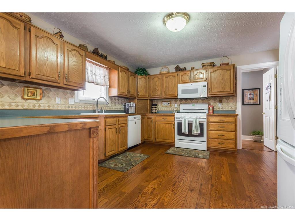 4700 Glass Sand Road Southeast Elizabeth, IN 47117 - Photo 21 of 55 Gallery Image 21