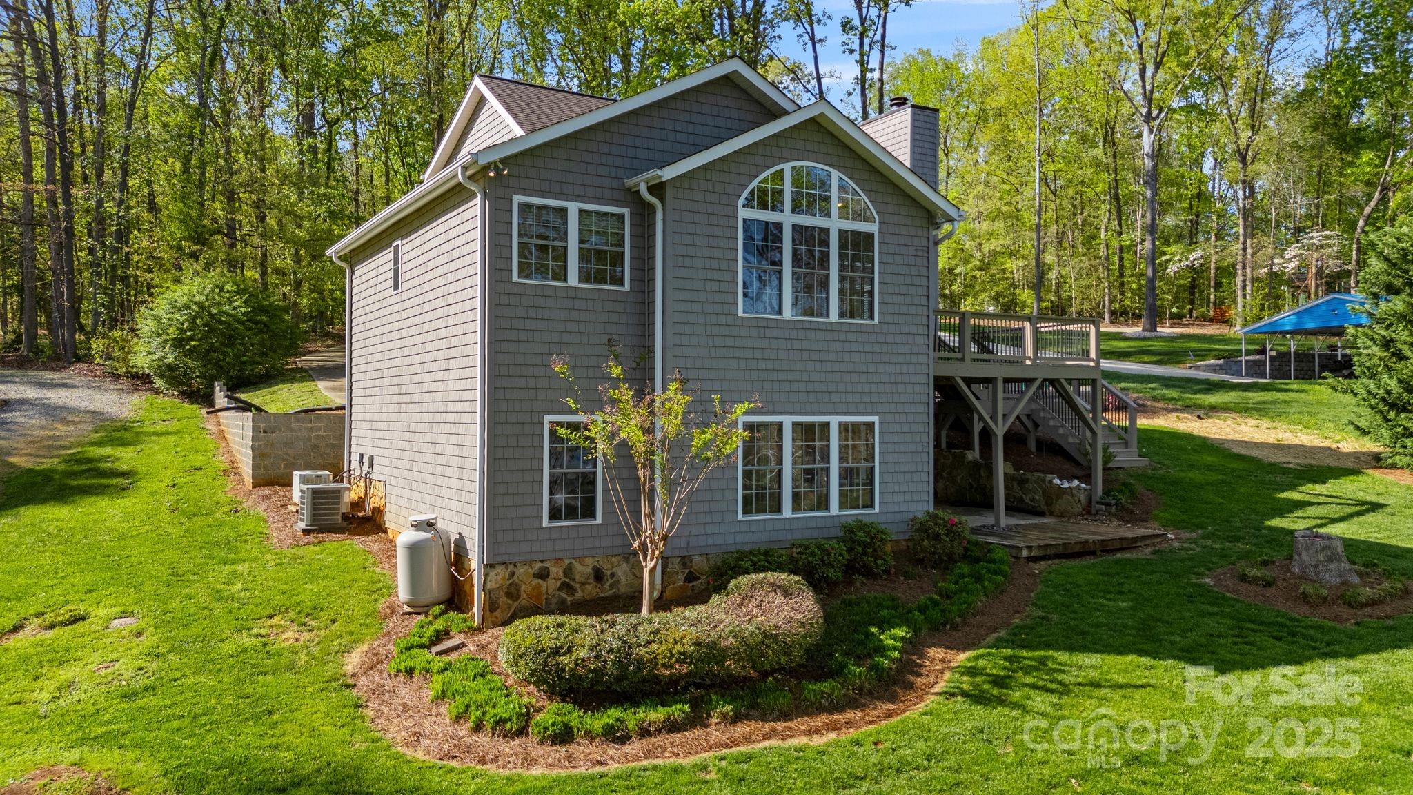 1711 Riverside Drive Lexington, NC 27292 - Photo 8 of 39 Gallery Image 8