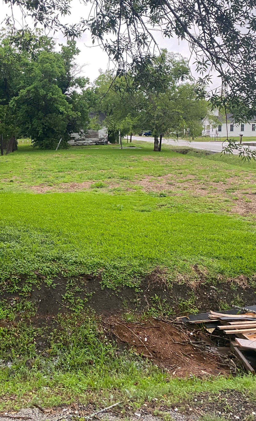 a view of an outdoor space and a yard