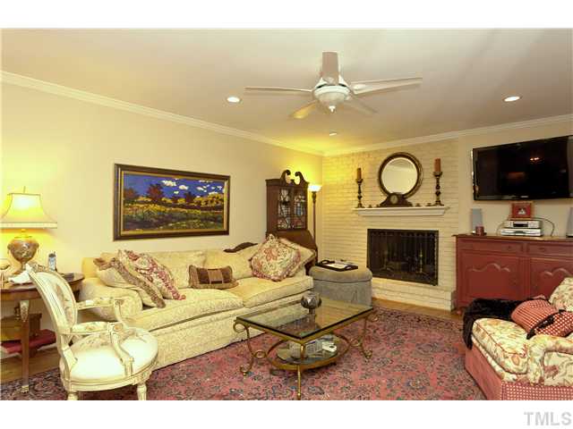 340 Buncombe Street Raleigh, NC 27609 - Photo 12 of 25