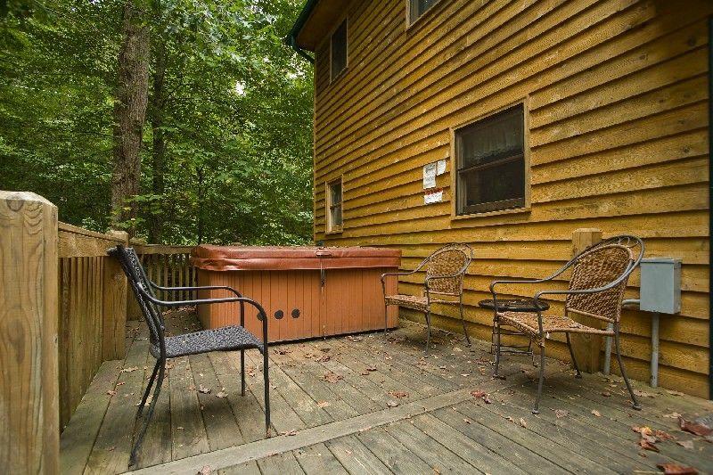 325 Laurel Road Townsend, TN 37882 - Photo 5 of 18 bear creek 3 dogwood pictures