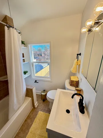 $305,900 | 2227 16th Avenue, Broadview, IL 60155