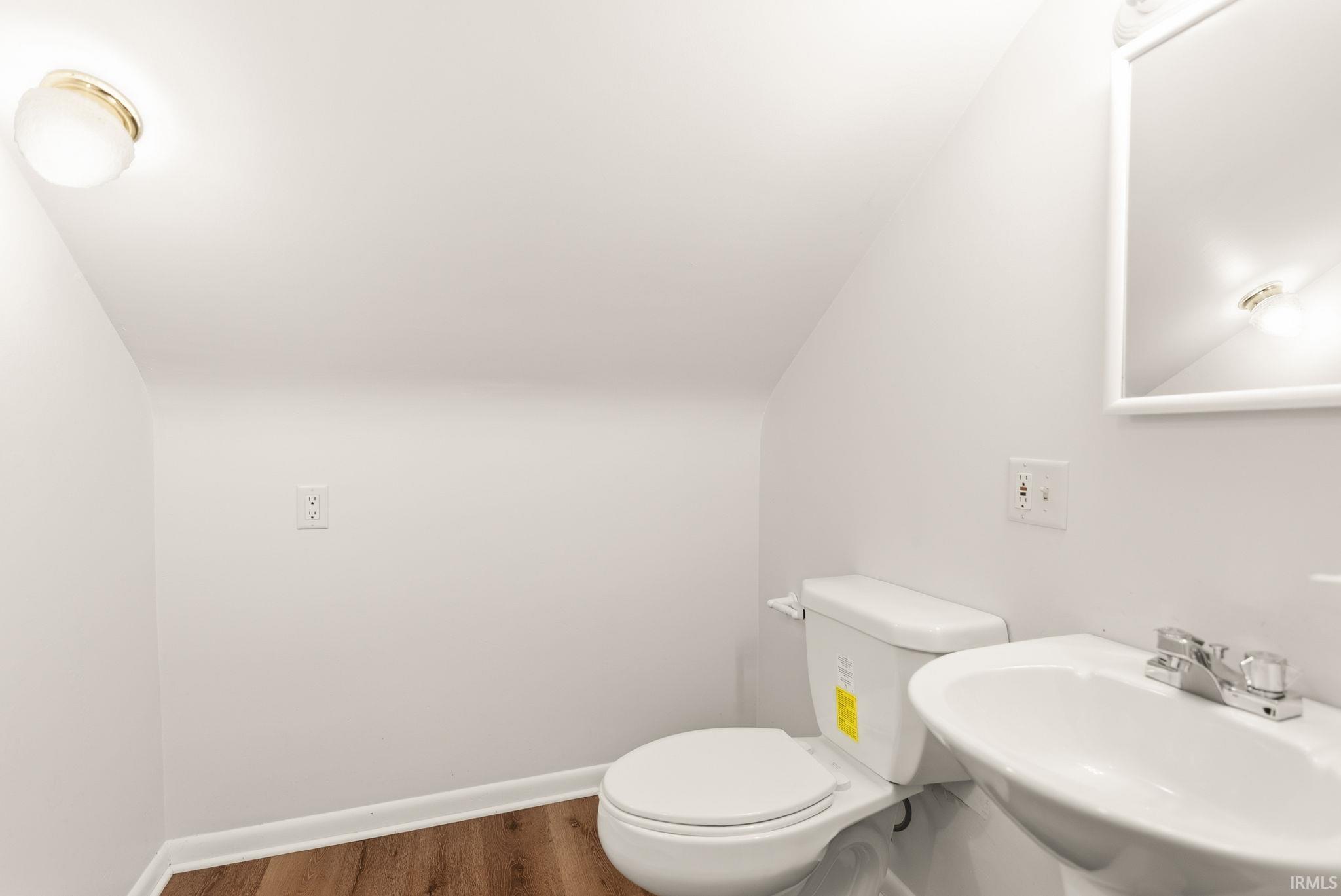 2425 White Oak Avenue Fort Wayne, IN 46805 - Photo 20 of 34
