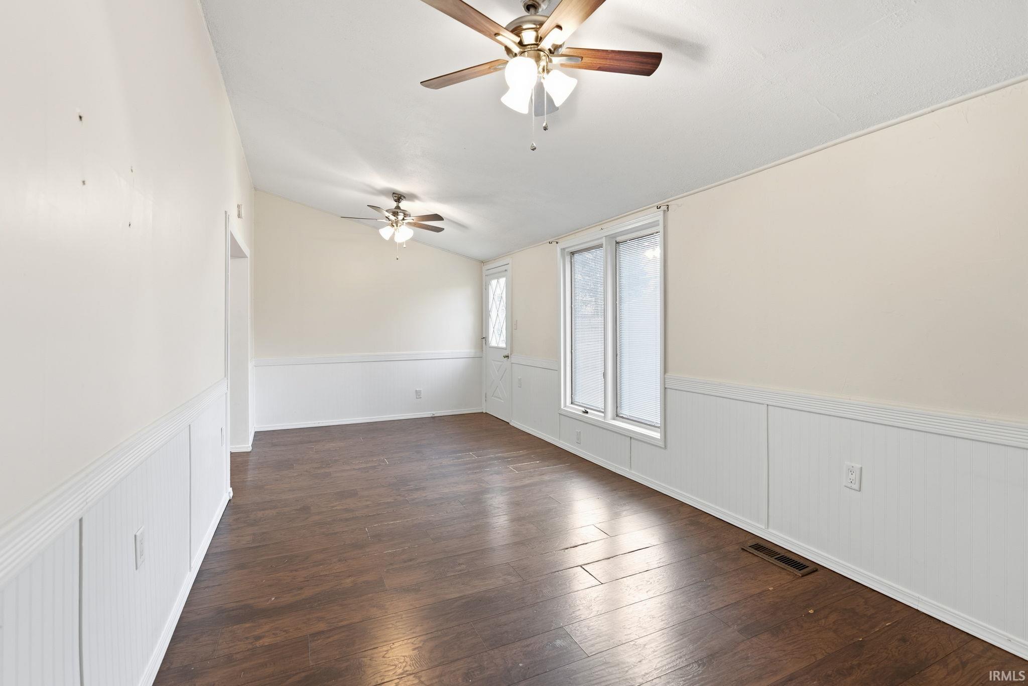 2425 White Oak Avenue Fort Wayne, IN 46805 - Photo 26 of 34
