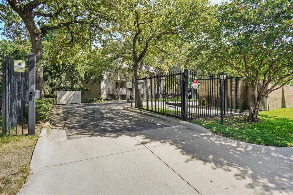 388 Driftwood Court, Unit 1A Azle, TX 76020 - Photo 25 of 29 Gated entrance
