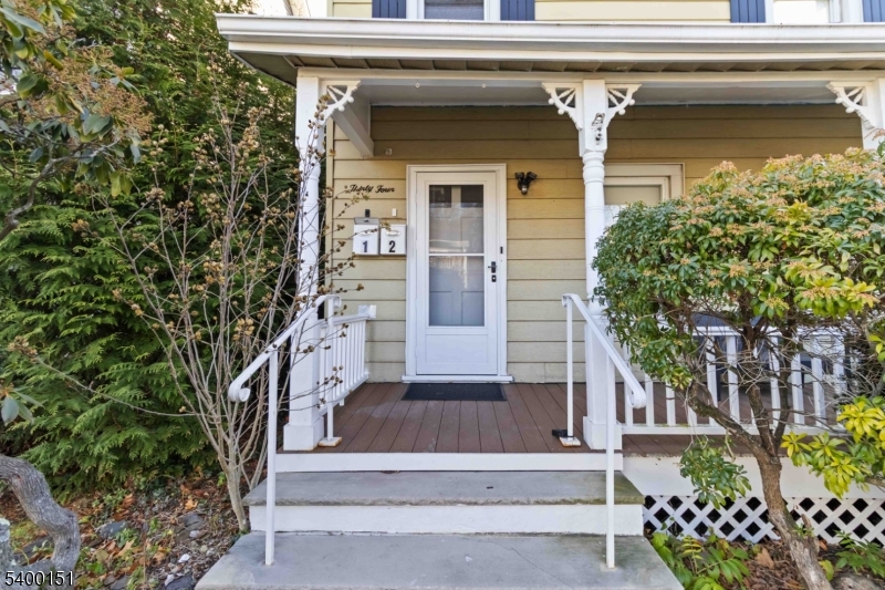 34 Ashwood Avenue, Unit 2 Summit, NJ 07901 - Photo 5 of 16