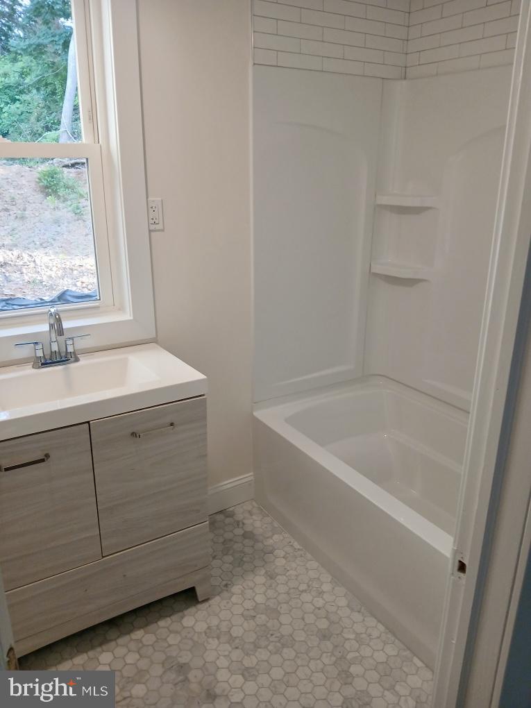 2067 Foulk Road Garnet Valley, PA 19060 - Photo 5 of 9 Primary Bath