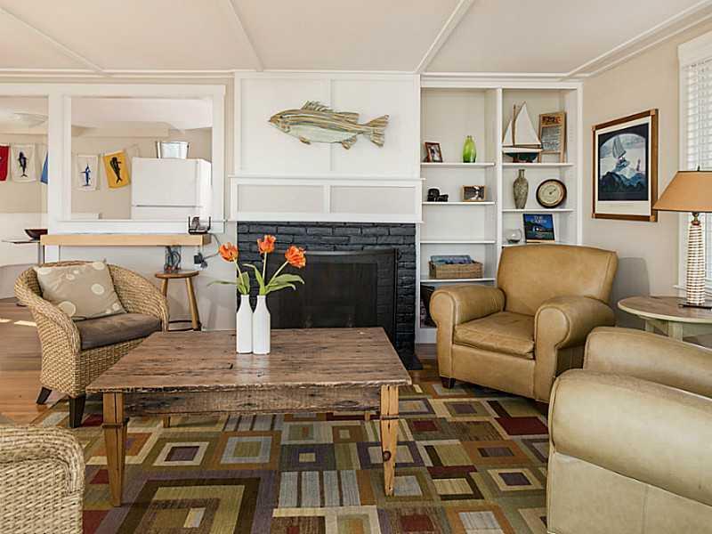 10 Sandy Cove Road Falmouth, ME 04105 - Photo 9 of 28 Living Room.
