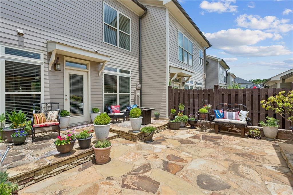243 South Village Square Canton, GA 30115 - Photo 22 of 35
