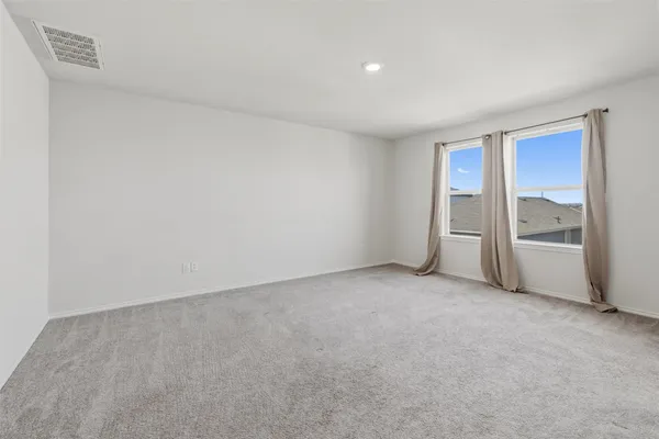 $1,925 | 201 Katie Elder Drive, Jarrell, TX 76537