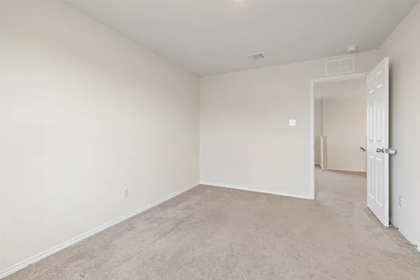 $1,925 | 201 Katie Elder Drive, Jarrell, TX 76537