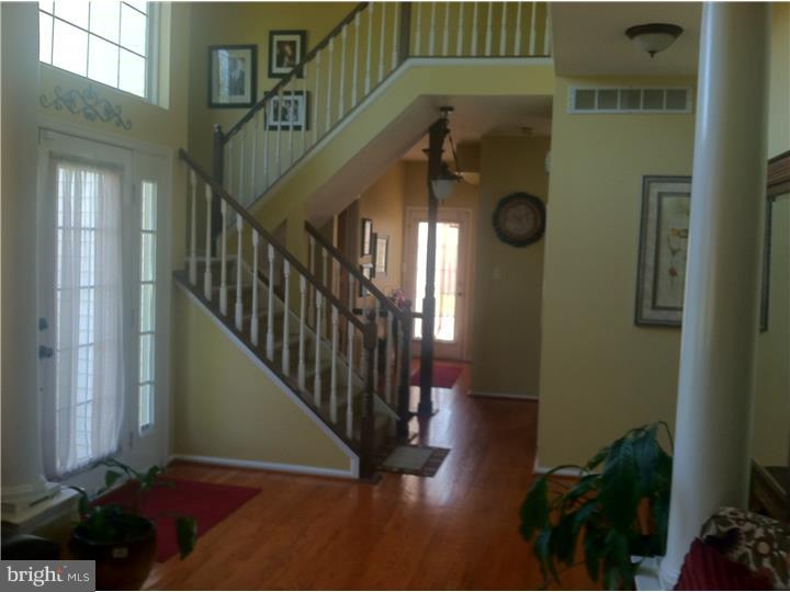 6 Mason Drive Sicklerville, NJ 08081 - Photo 2 of 16