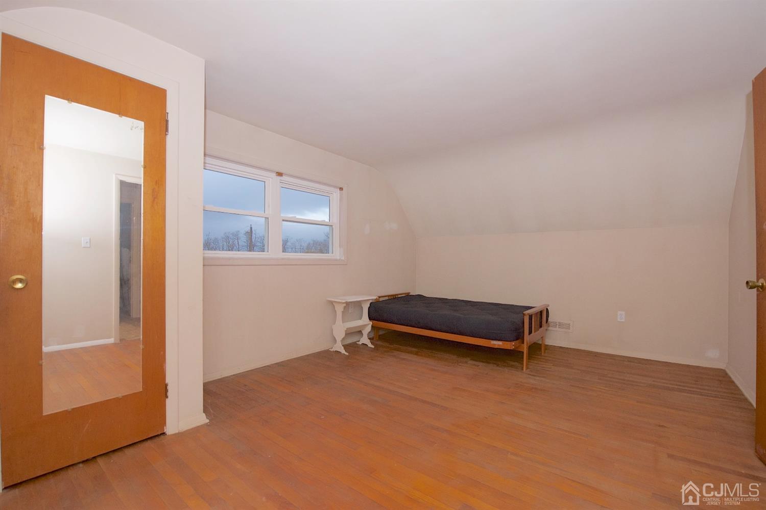 44 Ridgeview Road Jamesburg, NJ 08831 - Photo 14 of 21 Gallery Image 14