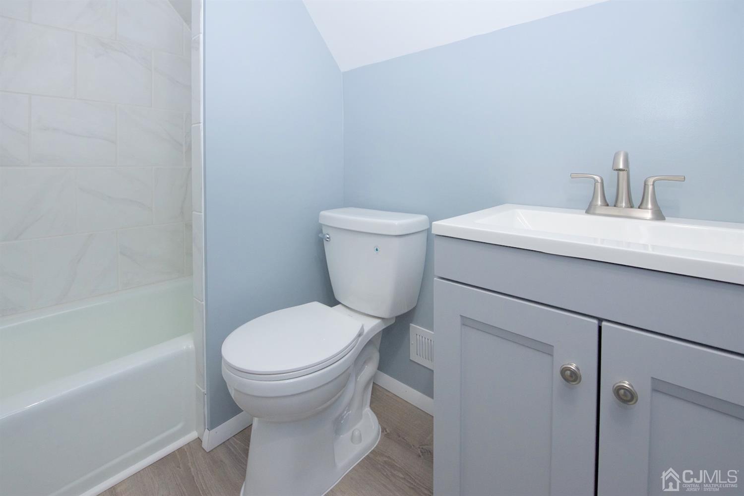 44 Ridgeview Road Jamesburg, NJ 08831 - Photo 18 of 21 Gallery Image 18