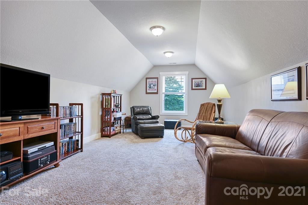 446 Liberty Road Candler, NC 28715 - Photo 23 of 29 Gallery Image 23