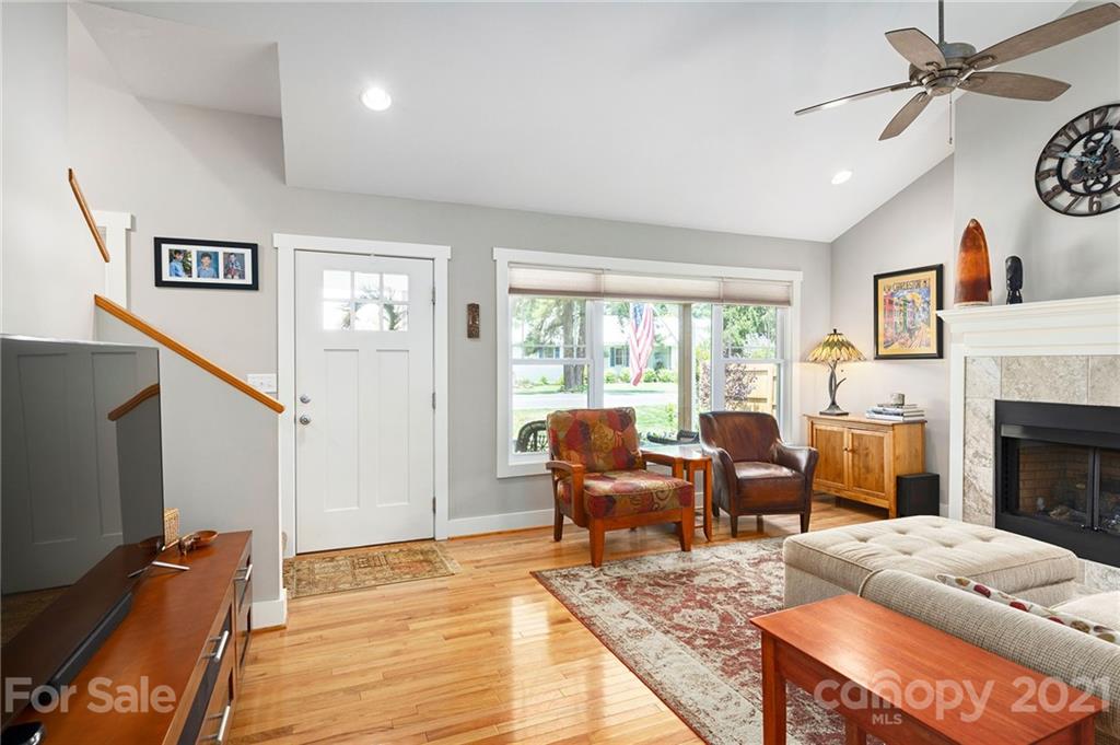 446 Liberty Road Candler, NC 28715 - Photo 7 of 29 Gallery Image 7