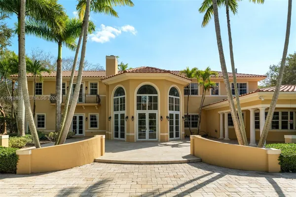 $6,850,000 | 6025 Southwest 108th Street, Pinecrest, FL 33156
