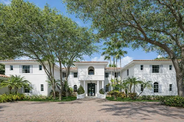 $6,850,000 | 6025 Southwest 108th Street, Pinecrest, FL 33156