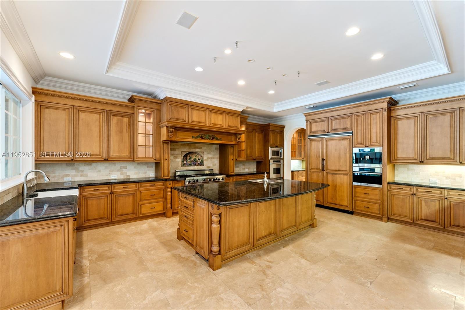 6025 Southwest 108th Street Pinecrest, FL 33156 - Photo 10 of 31