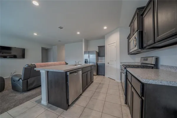 $1,900 | 10406 Ft Cibolo Trail, Crowley, TX 76036