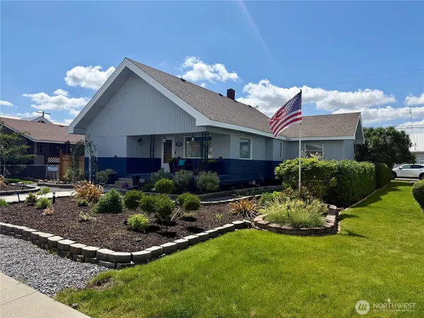 $325,000 | 104 East 1st Avenue, Odessa, WA 99159