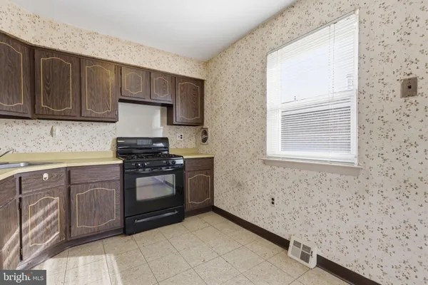 $519,900 | 7921 Fairfield Street, Philadelphia, PA 19152