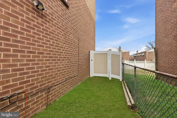 $519,900 | 7921 Fairfield Street, Philadelphia, PA 19152