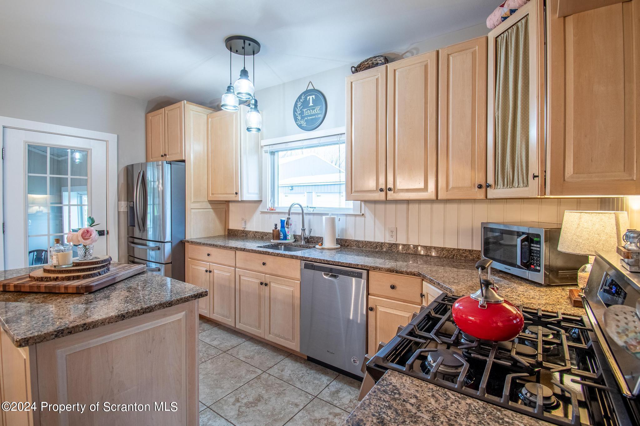1614 Summit Lake Road Clarks Summit, PA 18411 - Photo 20 of 58 Gallery Image 20