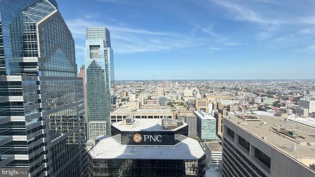 a view of a building the street