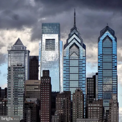 $5,950 | 50 South 16th Street, Unit 4506, Philadelphia, PA 19103