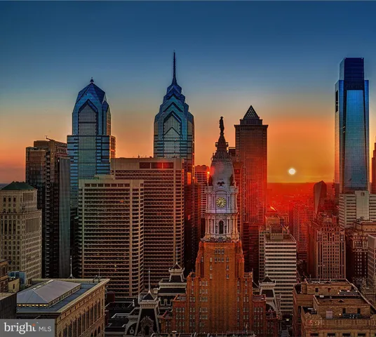 $5,950 | 50 South 16th Street, Unit 4506, Philadelphia, PA 19103