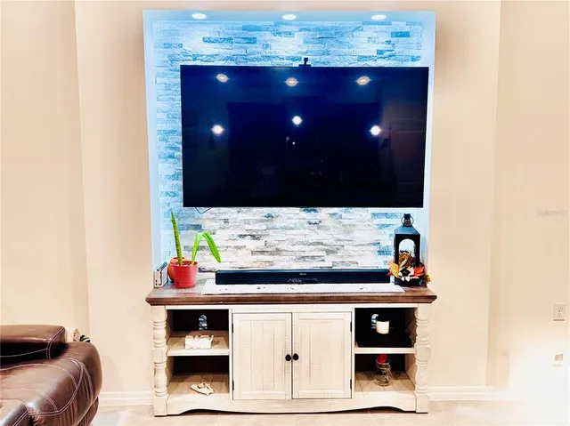 $404,900 | 10801 Tally Fawn Loop, San Antonio, FL 33576