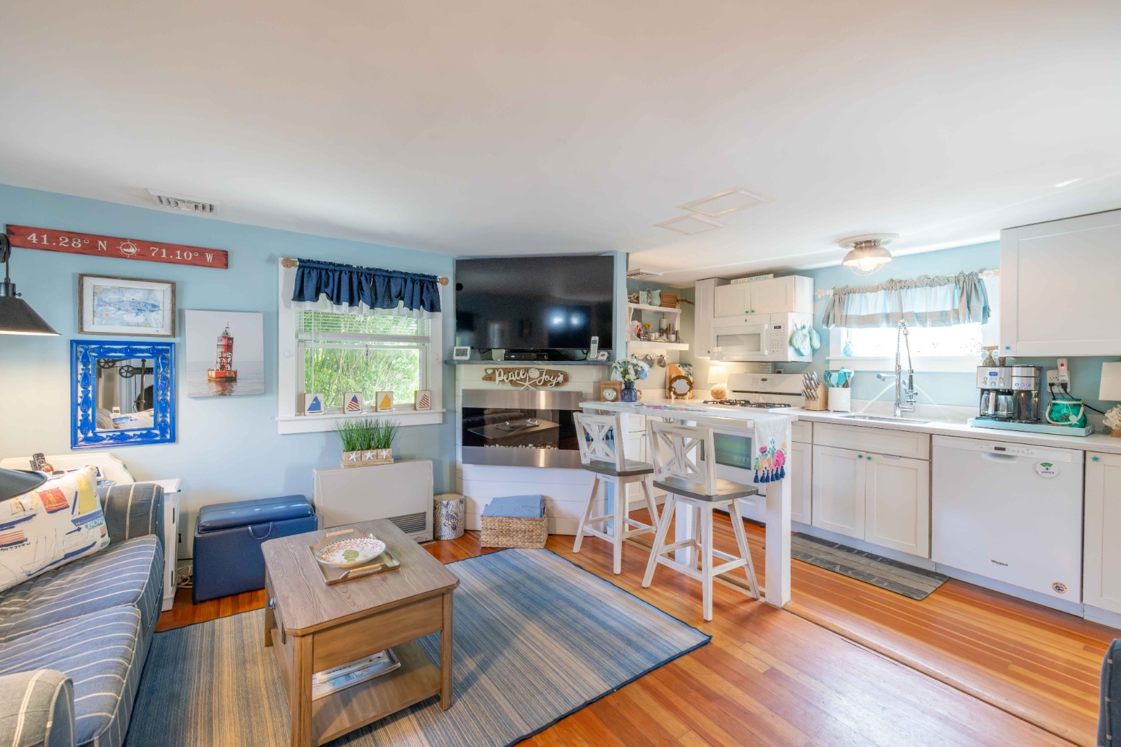 20 Bartlett Road Nantucket, MA 02554 - Photo 5 of 21 Gallery Image 5