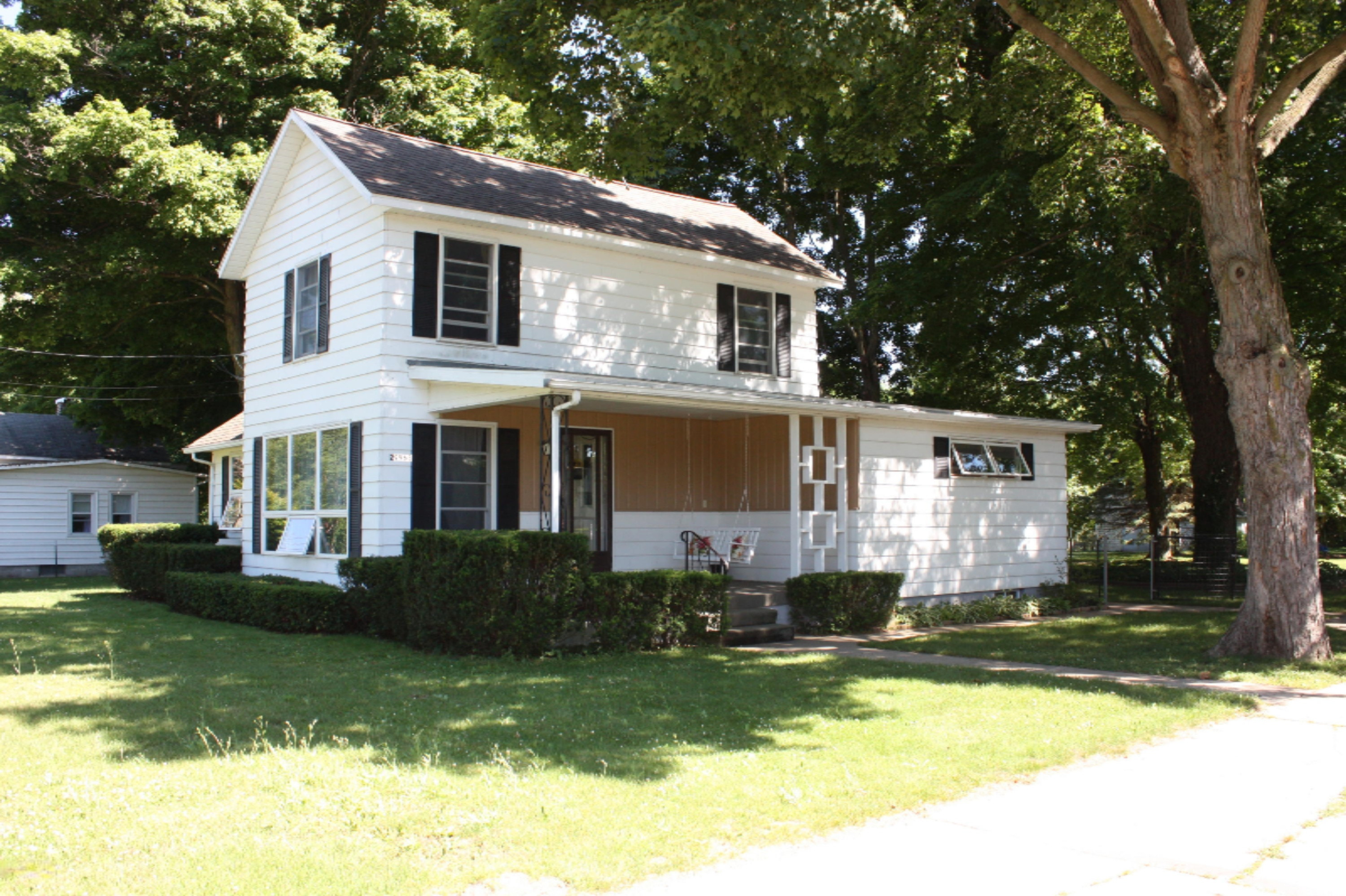 29963 Findley Road Burr Oak, MI 49030 - Photo 3 of 34 Front